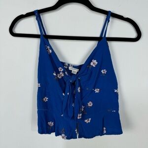 American Eagle blue floral cropped tank top summer casual